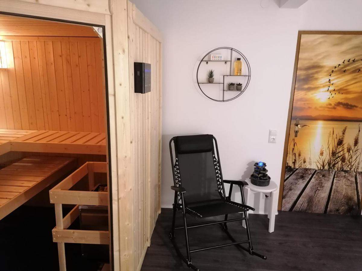 Ferienwohnung Christine Mit Sauna Und Whirlpool Utzerath Exterior photo