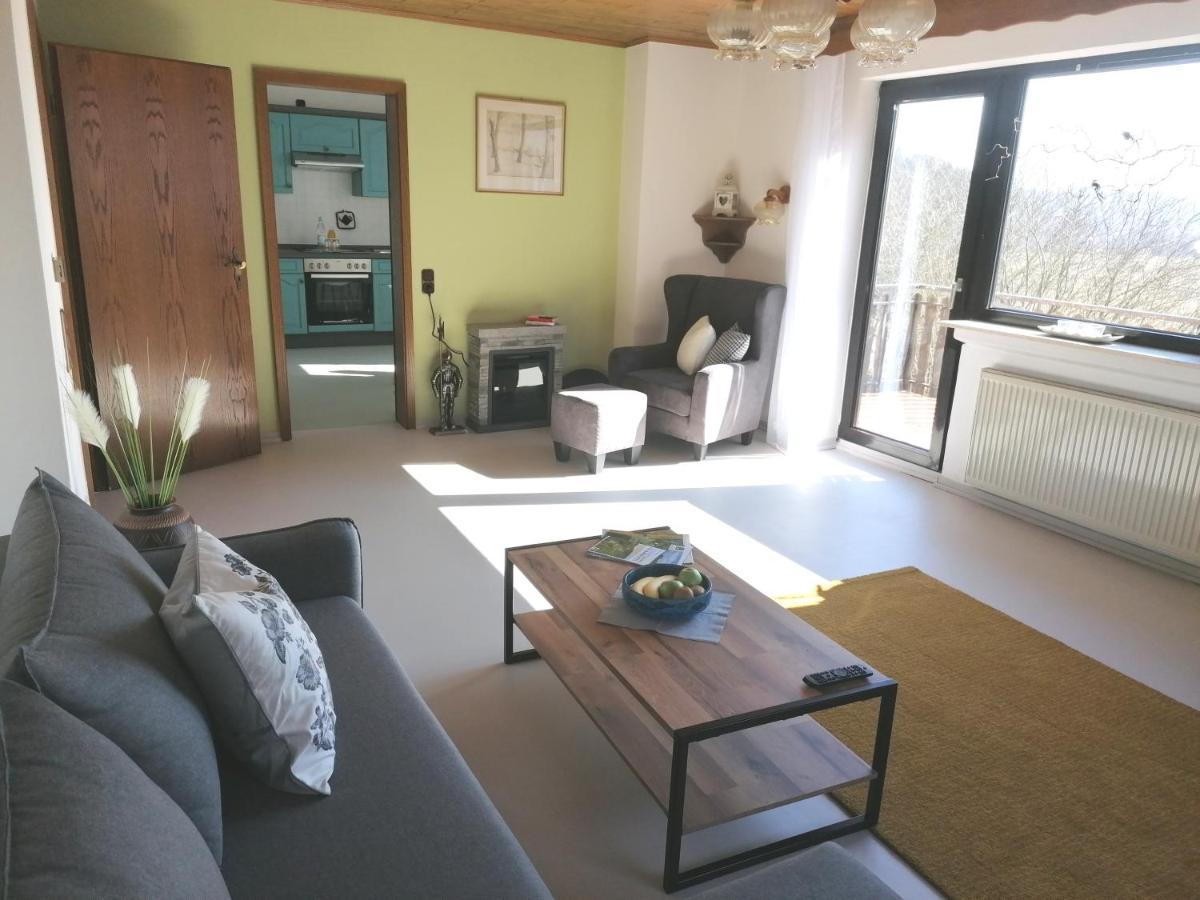 Ferienwohnung Christine Mit Sauna Und Whirlpool Utzerath Exterior photo